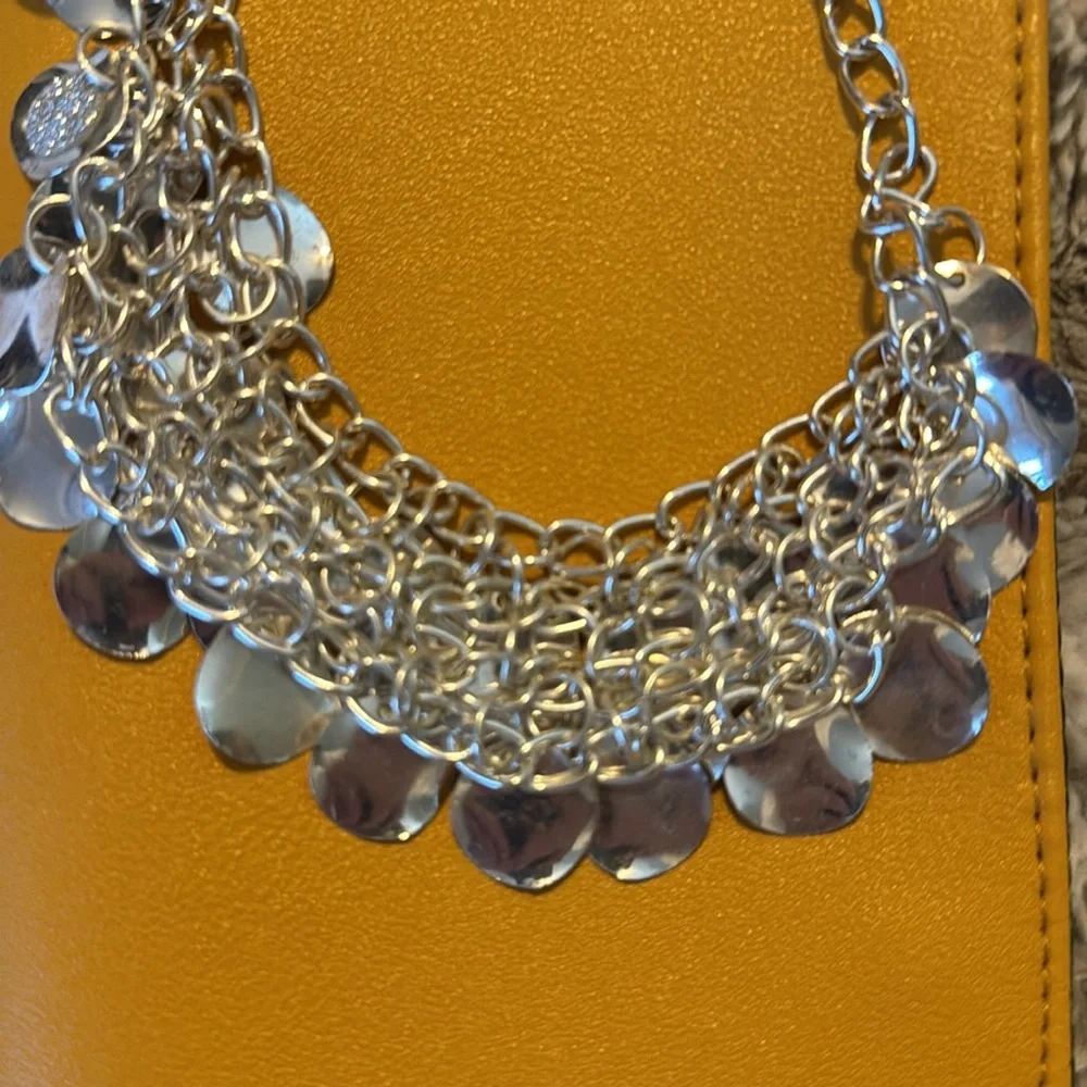Silver sugar glitter adjustable statement necklace - Picture 5 of 5